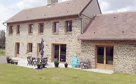Gîte de Landemeure, 10 couchages, accès PMR